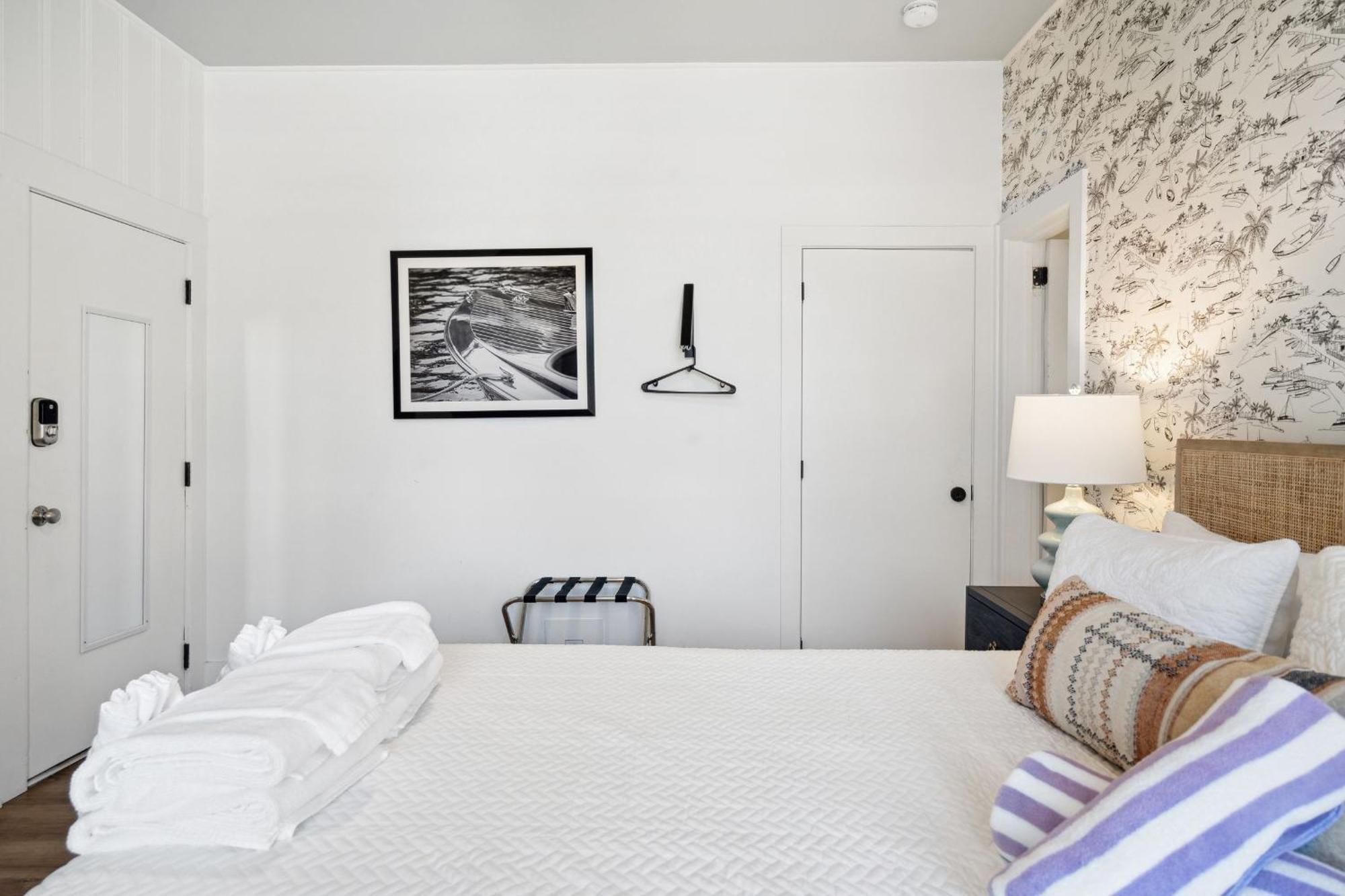 Folliday Inn - The Ariston - Room 34 Folly Beach Extérieur photo